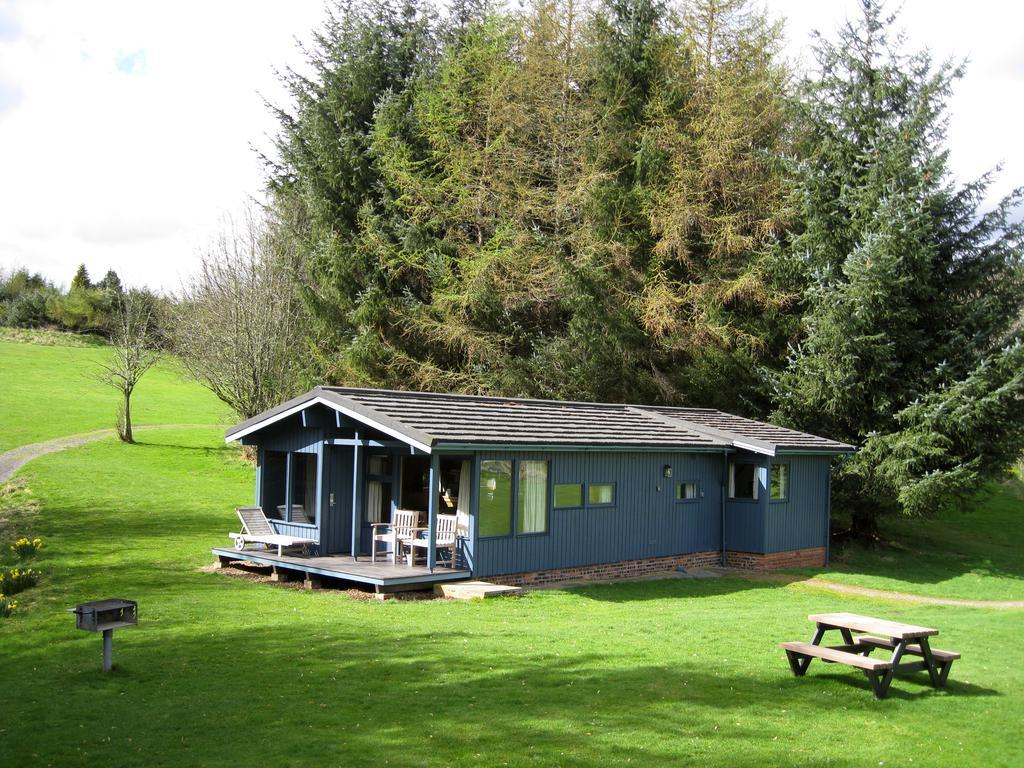 Loch Monzievaird 3* Crieff